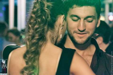 Onur-Gümrükçü